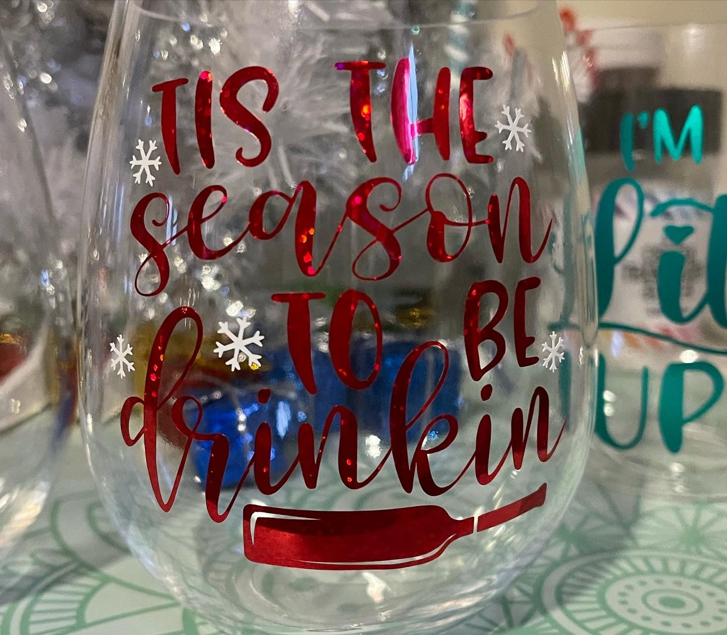 Acrylic wine glasses – Dazzle Me